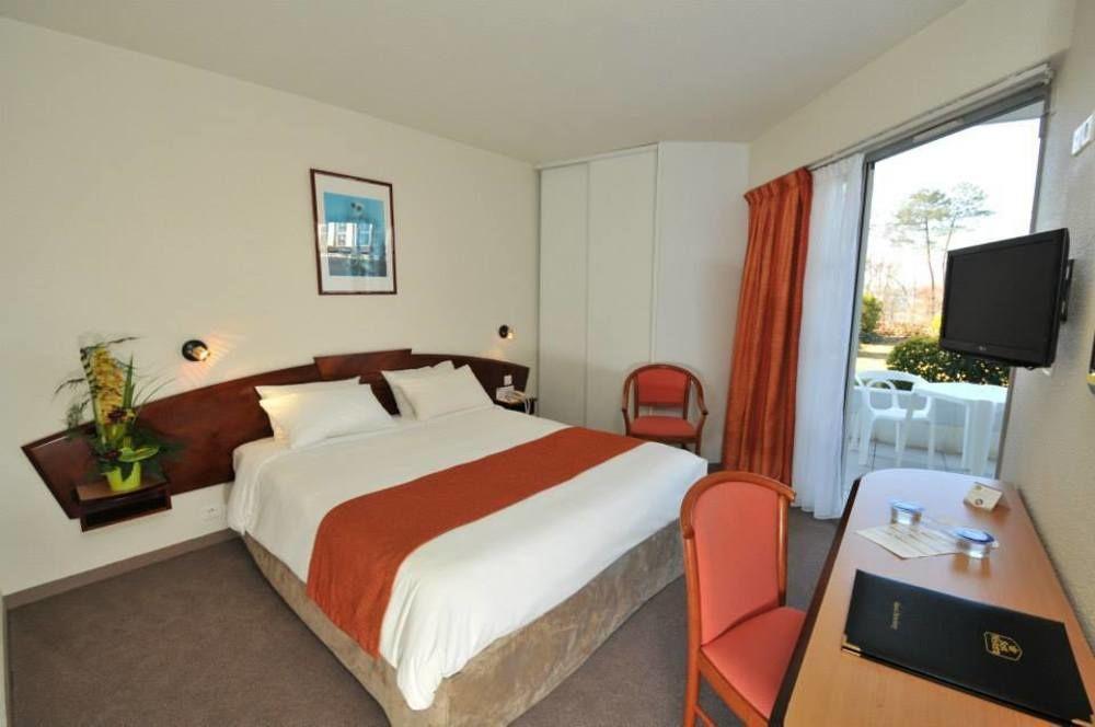 Best Western Hotel Sourceo Saint-Paul-lès-Dax Екстериор снимка