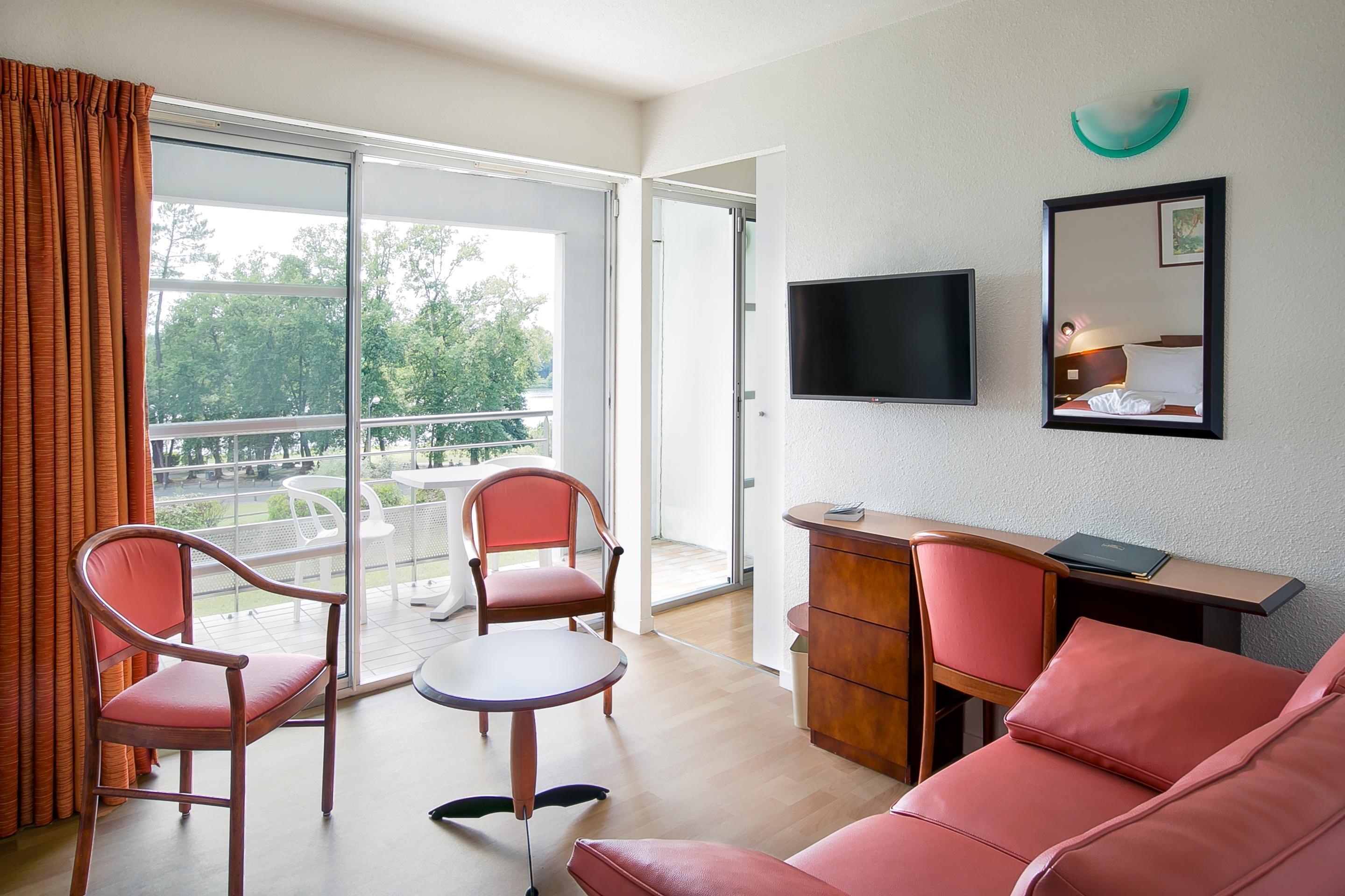Best Western Hotel Sourceo Saint-Paul-lès-Dax Екстериор снимка