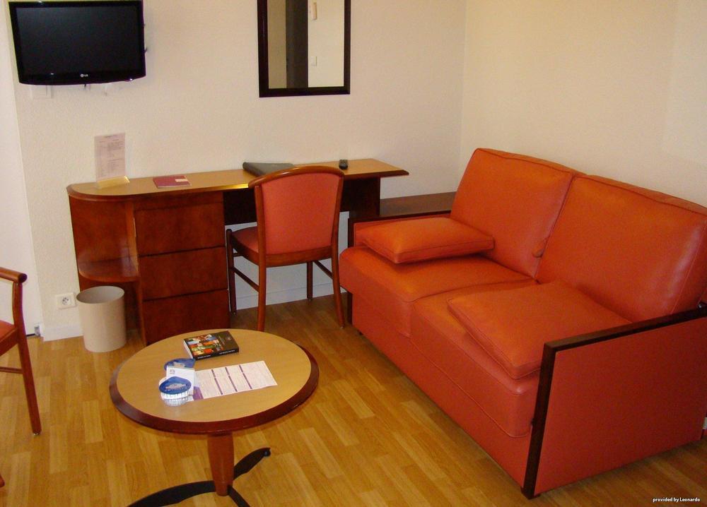 Best Western Hotel Sourceo Saint-Paul-lès-Dax Екстериор снимка
